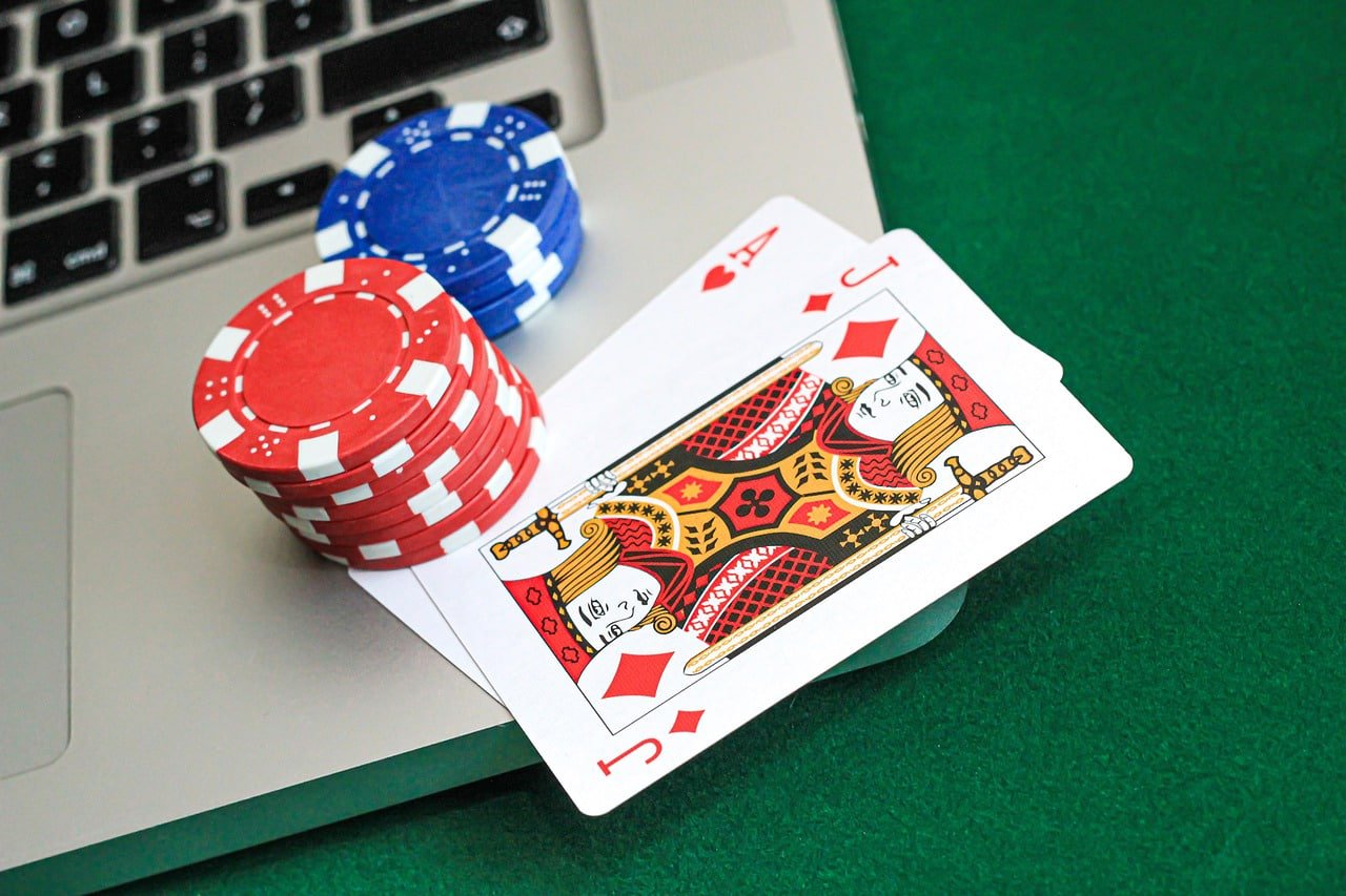 f8bet beta